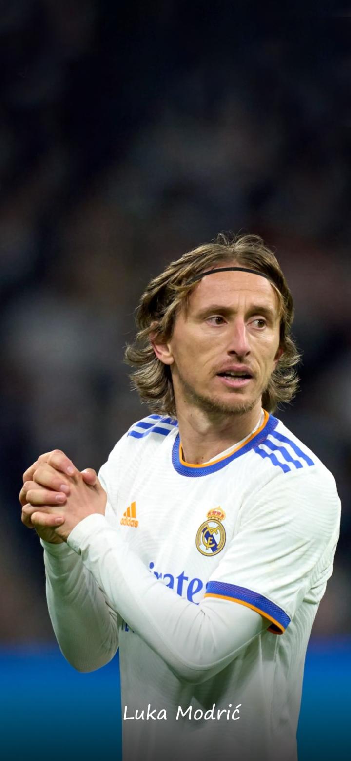 爆冷，三连败！杜兰特23+4+6，威少15+6+10，赛后阿杜一把抱住威少